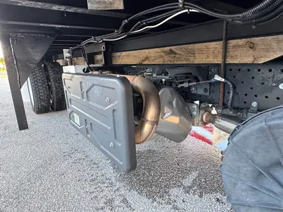 Used 2019 ISUZU NQR Reefer Trucks Florida US | Truck and Van Outlet #1509201