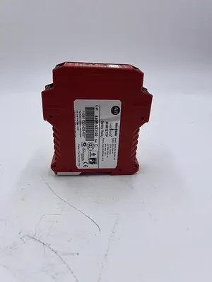 Used ALLEN-BRADLEY ALLEN-BRADLEY 440R-N23132 SER C Relays & Switches | ND Industrial Surplus #1215182