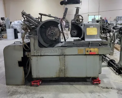 1952 CINCINNATI #2 OM GRINDERS, CENTERLESS | GCH Machinery (1)