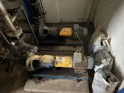 Used _UNKNOWN_ _UNKNOWN_ Ion Exchange Equipment FR | Apex Auctions #1552325