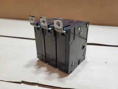 Used CUTLER-HAMMER BAB3030H Circuit Breakers British Columbia CA | Lenmark #1743339