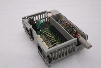ALLEN-BRADLEY 1769-IQ16 SERIES A 16 PT. INPUT MODULE STOCK #K-1561C