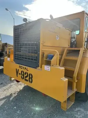USED 2015 ROYAL A-20 HAUL MASTER