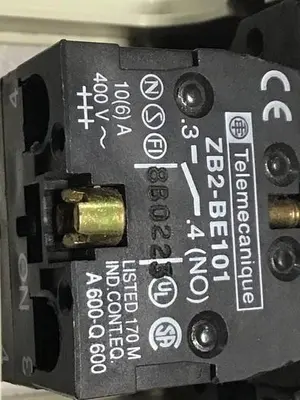 USED TELEMECANIQUE ZB2-BE101
