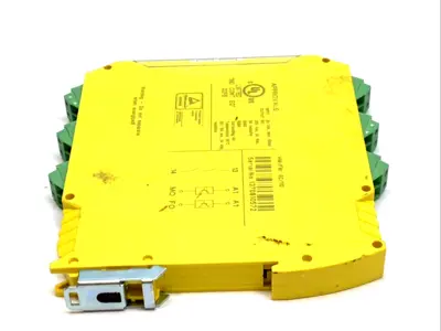 USED PHOENIX CONTACT SAFETY RELAY 24VDC 2702355