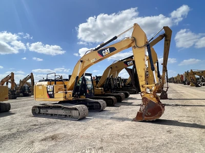 USED 2018 Caterpillar 320FL