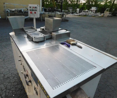 USED VE TRA CO POWDER PRESS CP 24