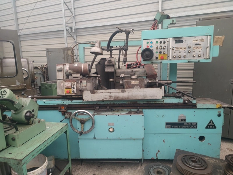 TOS Universal Cylindrical Grinder