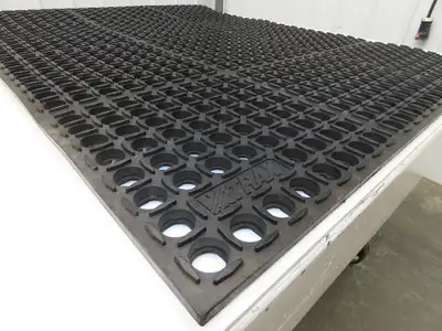 NoTrax 543S0035BL Mat 3x5' Black Anti-Fatigue Drainage