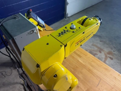 Used 2015 FANUC FANUC LR MATE 200ID Robots Michigan US | K.B. Industries LLC #1309579