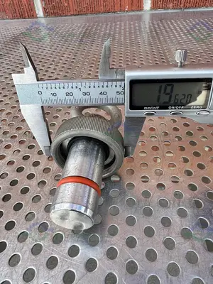 USED METTLER TOLEDO 007641047 STAINLESS STEEL REACTOR PROBE SENSOR HOUSING