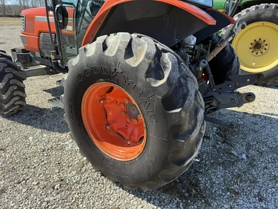 Used KUBOTA M9000 Utility Tractors Tennessee US | Moore Equipment #1517299