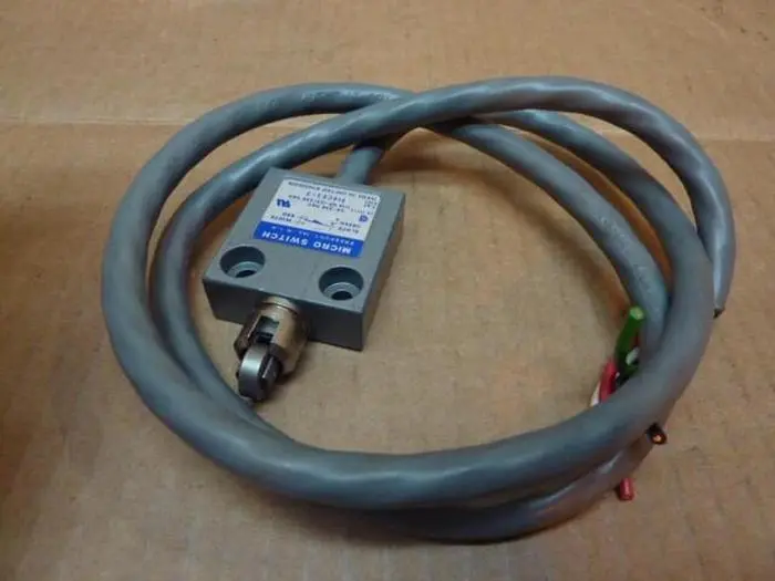Used CUTLER HAMMER 914CE3-3 Relays & Switches Michigan US | Ideal Machinery #706851