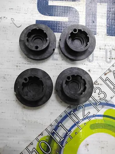 Used UNIVERSAL INSTRUMENTS 45369304 Nozzles | SMT Resource #489768