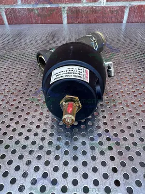 USED GEMU 554/32 PNEUMATIC ANGLE SEAT GLOBE VALVE W/ 1 1/4" TO 1 1/2 THREADED FITTING
