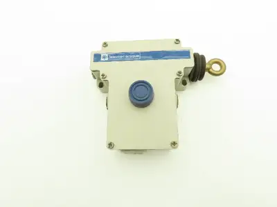 Telemecanique XY2-CEH7 Cable Right Pull Safety Stop Switch 240V 3A