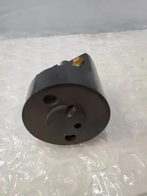 B.M. CO XT0195