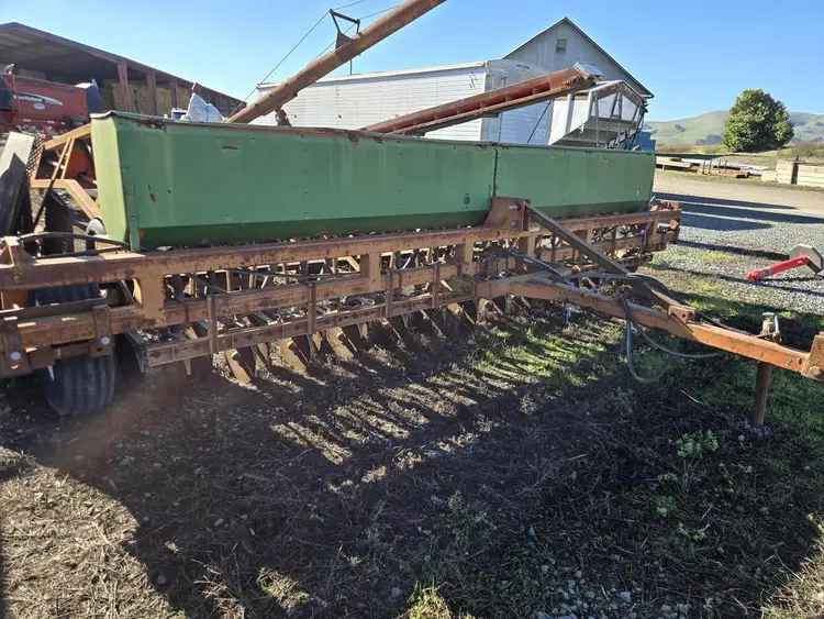 Used 1986 JOHN DEERE 7000 Grain Drills California US | Ben Kaplan Equipment #1182535