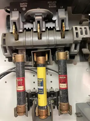 Used ALLEN-BRADLEY 2192F-BAC-24 Miscellaneous Equipment (Electrical & Power) Ohio US | Surplus Asset Holdings #1209551