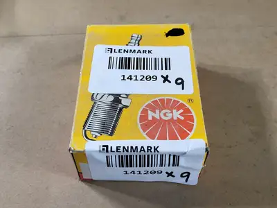 NEW NGK BZ7HS-10