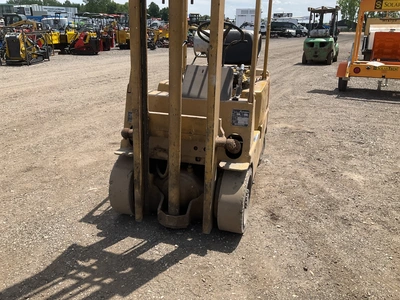 USED MITSUBISHI FGC20