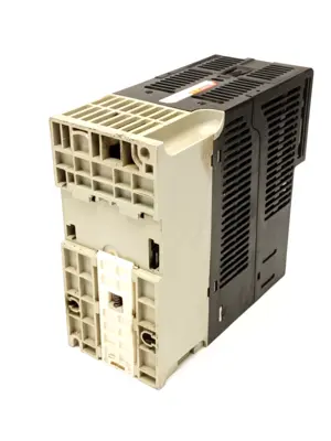 USED ALLEN-BRADLEY SER. A POWERFLEX 525 AC DRIVE 1.5KW 2HP, LED DISPLAY