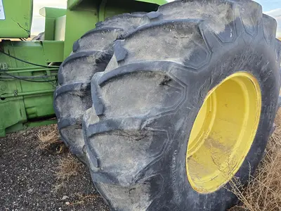 USED 1975 JOHN DEERE 8630