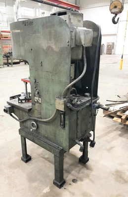 USED DENISON MULTIPRESS DENISON MULTIPRESS T120HC264FSD268D210A72 PRESS