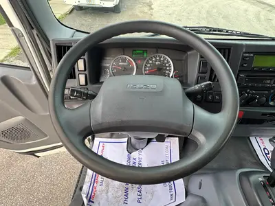 Used 2019 ISUZU NPR XD Reefer Trucks Florida US | Truck and Van Outlet #1509164