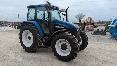 USED 1998 NEW HOLLAND TS100