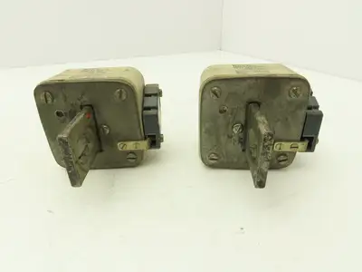 Bussmann Cooper SPP-7E700 Buss Semitron Fuse 700 Amp 700 Volt Lot of 2