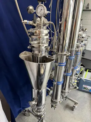 Dual Rack Turnkey Hydrocarbon Extraction System