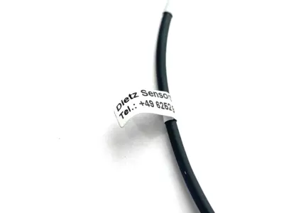 USED SENSORTECHNIK DOVETAIL GROOVE MAGNETIC SWITCH M8 3-PIN