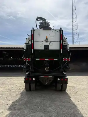 2003 Guzzler Classic Stainless Industrial Air Handler | American Contractors Equipment Supply (3)