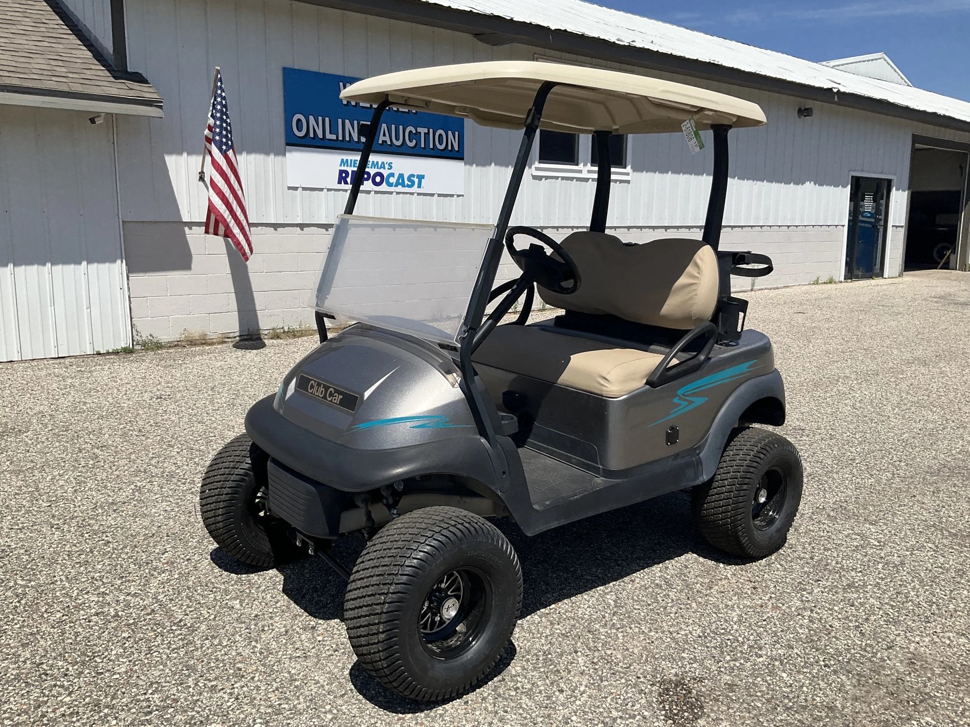 Used 2017 CLUB CAR ELCTRIC CART Golf Carts Michigan US | Miedema Asset Management Group #1325769