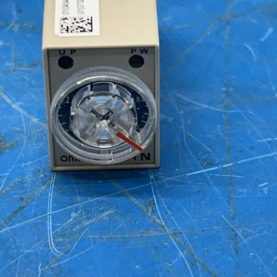 NEW Omron Omron H3Y-4