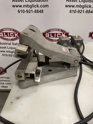 Heat Seal 8C 8” Foot Operated Tabletop Heat Sealer/Heat Bag Sealer 600F