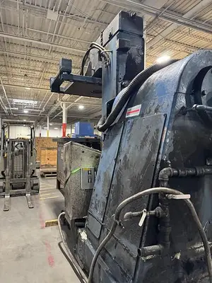 USED BRITISH MOLDING MACHINE MODEL NL777 TYPE BT7 JOLT ROLLOVER