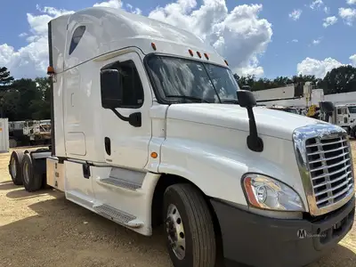 Used 2016 FREIGHTLINER CASCADIA 125 Conventional trucks Tennessee US | Moore Equipment #1516698