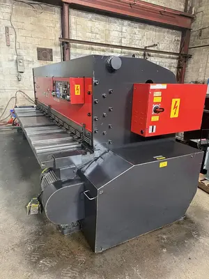 USED 2003 AMADA M3060
