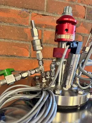 Used BUCHIGLASUSTER JACKETED 0.8 LITER GLASS REACTOR, 6 BAR W/ IMPELLER Reactors California US | Equipment Lab #1407299