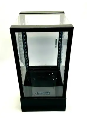 USED SANPLATEC DESICCATOR