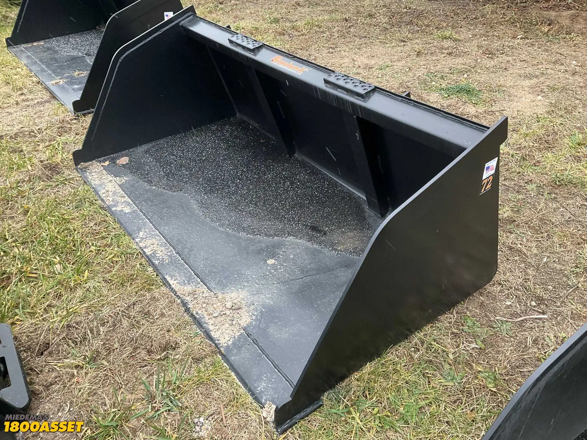 New Tomahawk 72” snow/mulch skid steer bucket, welded on high carbon cutting edge, skid steer...