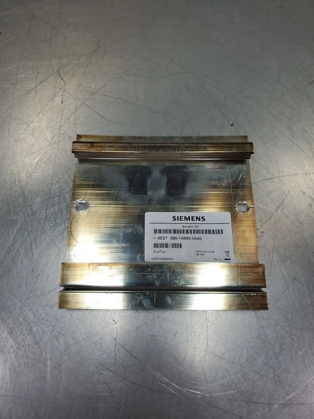 Siemens 6ES7 590-1AB60-0AA0 Backplate. 3C-30