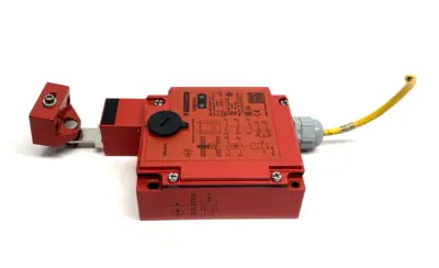 USED TELEMECANIQUE XCSE-7313, XCSE 7313, XCS-E7313