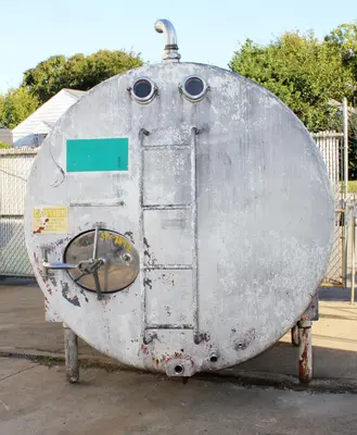 SPC7842  Tank 2200 gallon horizontal tank, Stainless Steel, Low Pressure jacket