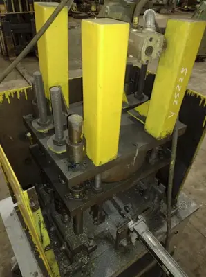 7 TON AIRAM ARDCOR PNEUMATIC 4-POST CUTOFF PRESS. STOCK # 0537226