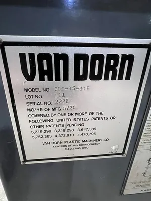 VAN DORN DEMAG 300-RS-30F Plastic Injection Mold | Universal Press & Machinery (UPM) (10)
