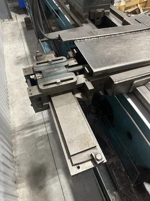 BINNS & BERRY TRIDENT L-1000 Engine Lathes | Machine Tool Emporium (17)
