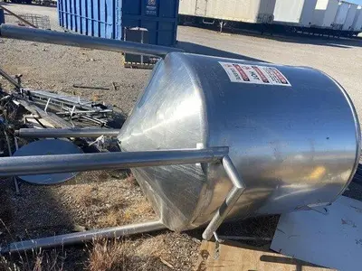 SS Cone-Bottom Tank